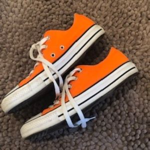 Converse Chuck Taylors - Orange